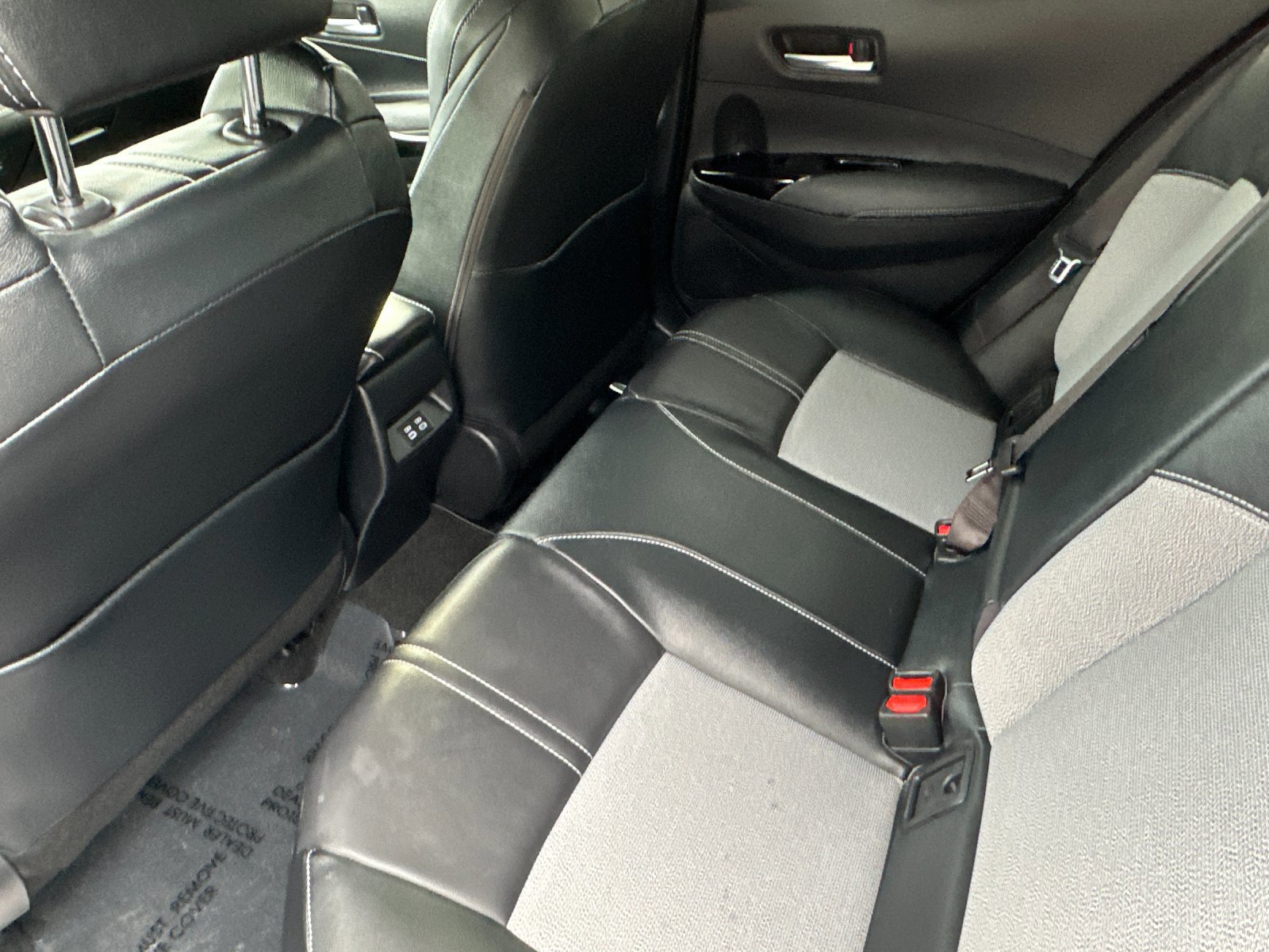 Used 2025 Toyota Corolla XSE image 12