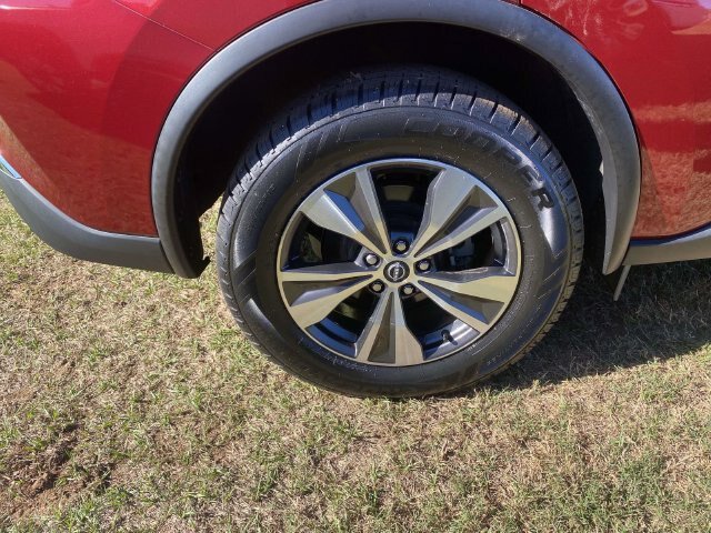 Used 2023 Nissan Murano SV AWD/4WD image 9