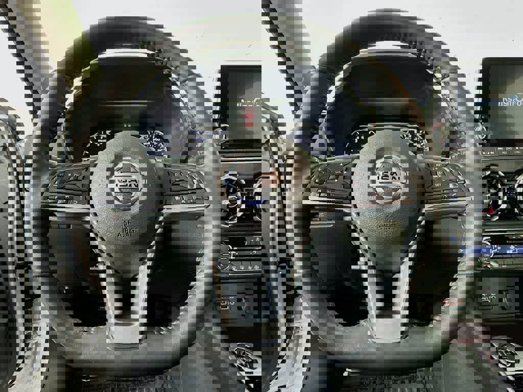 Used 2023 Nissan Sentra SV w/ All-Weather Package image 15