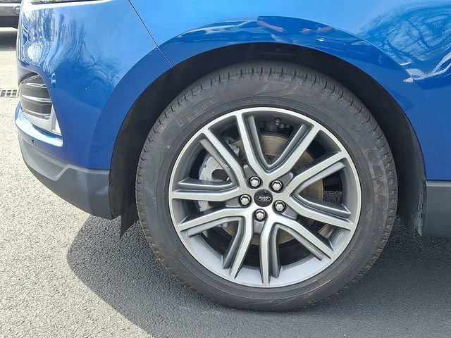 Certified 2024 Ford Edge Titanium AWD/4WD image 32