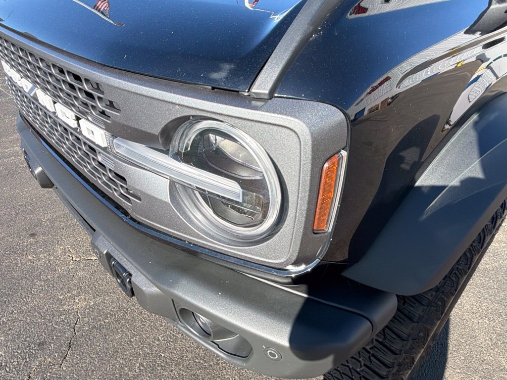 Certified 2023 Ford Bronco Badlands w/ Sasquatch Package AWD/4WD image 17