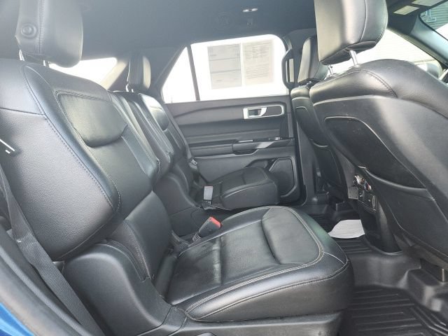 Certified 2020 Ford Explorer XLT w/ Equipment Group 202A AWD/4WD image 19