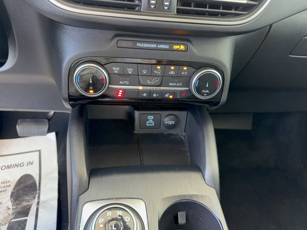 Certified 2022 Ford Escape SEL w/ SEL Stealth AWD Package image 22