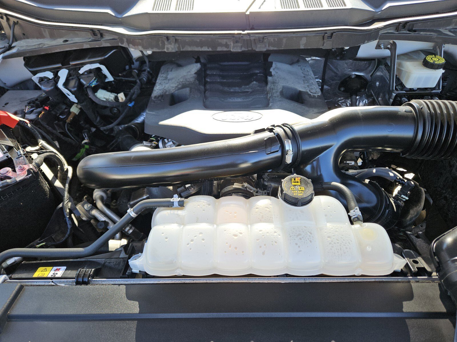 Certified 2023 Ford F150 XLT w/ Equipment Group 302A High image 33