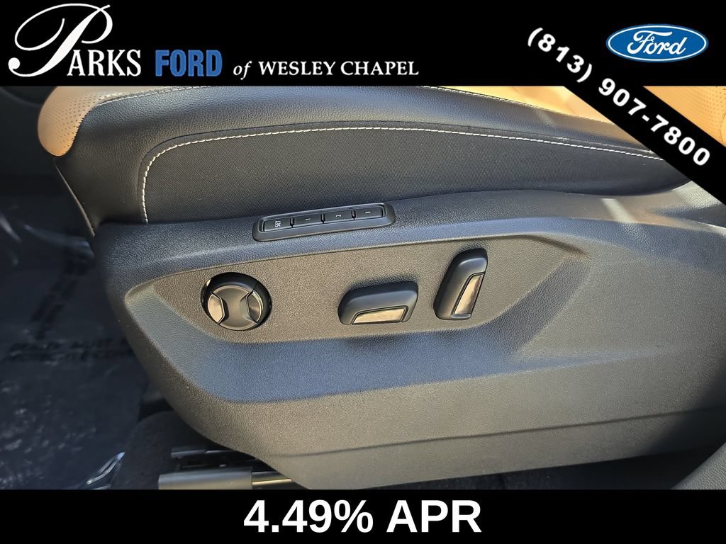Used 2022 Volkswagen Atlas Cross Sport SEL Premium R-Line AWD/4WD image 20