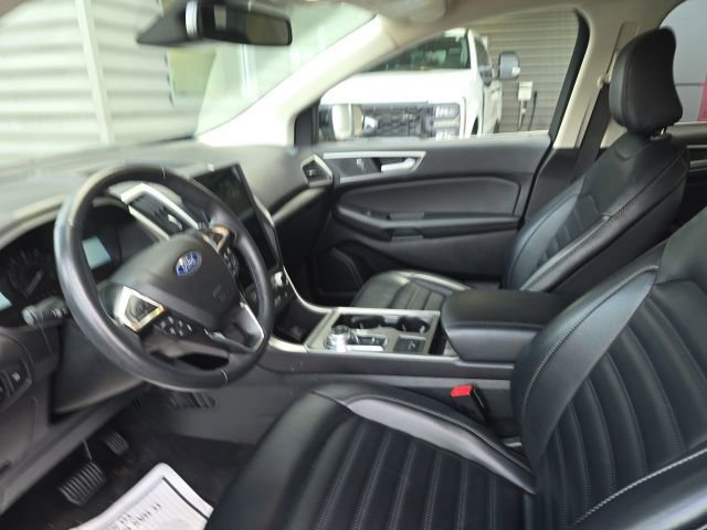 Certified 2024 Ford Edge SEL image 8
