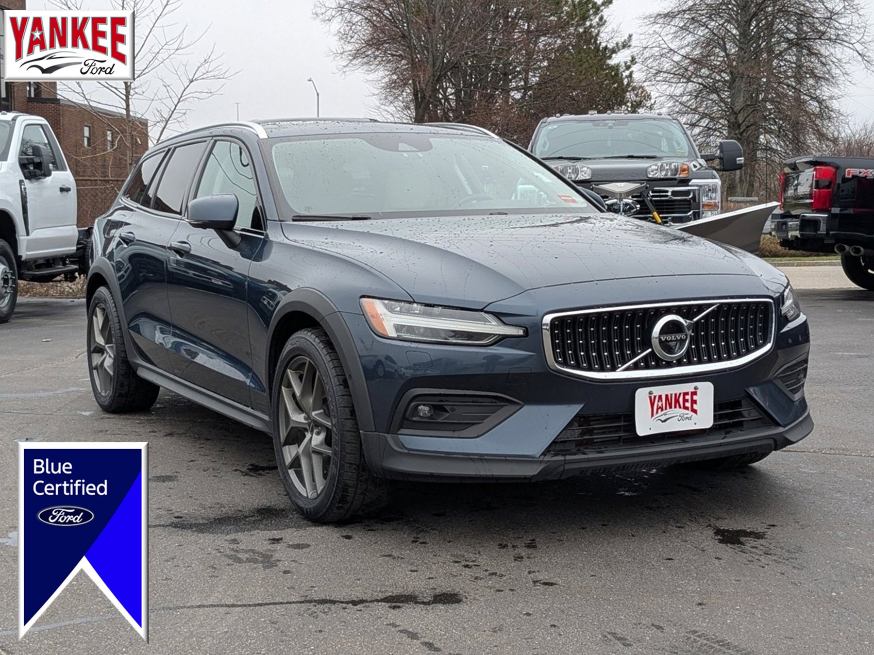 Used 2022 Volvo V60 T5 Cross Country