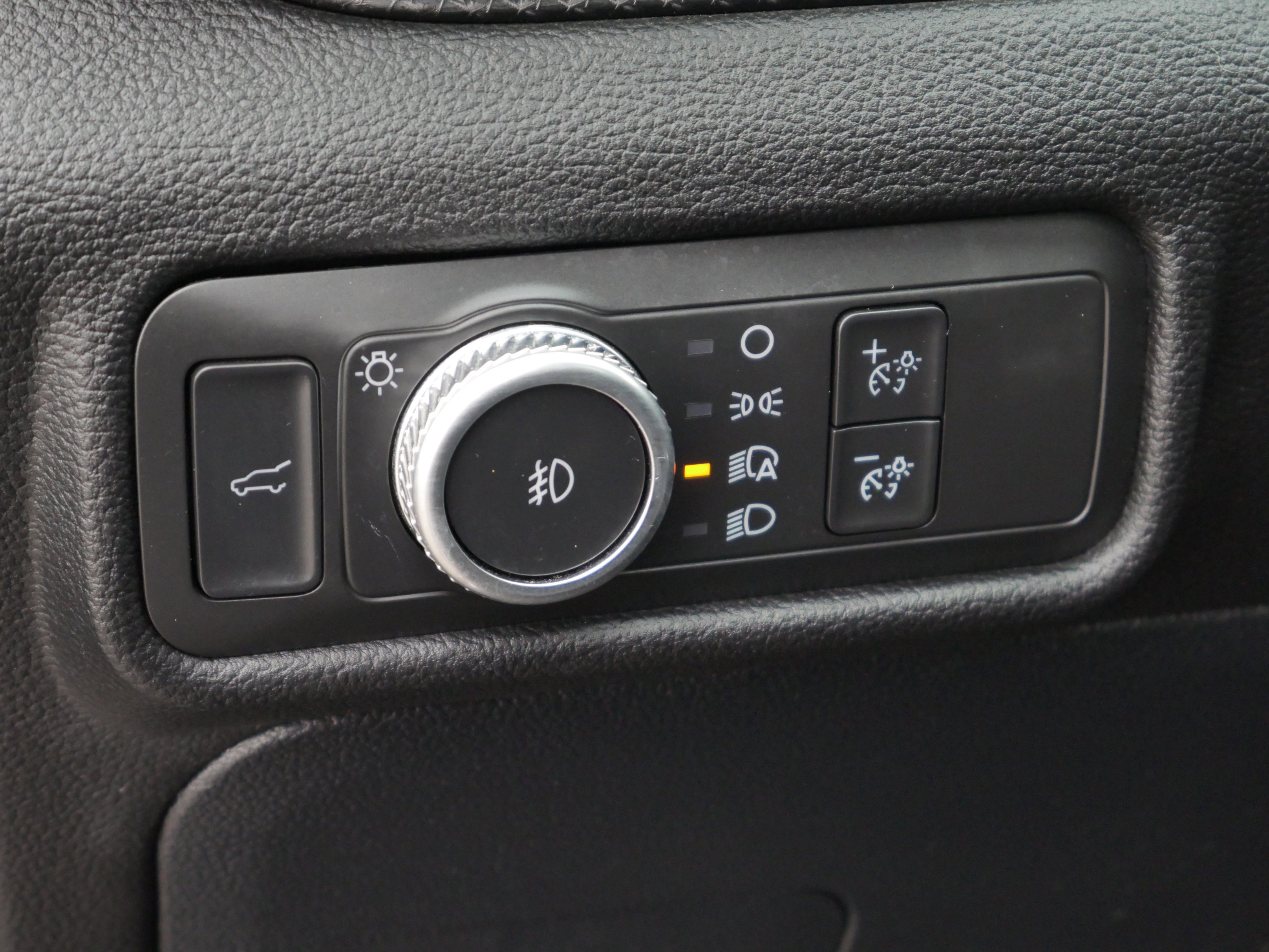 Certified 2021 Ford Explorer ST image 12