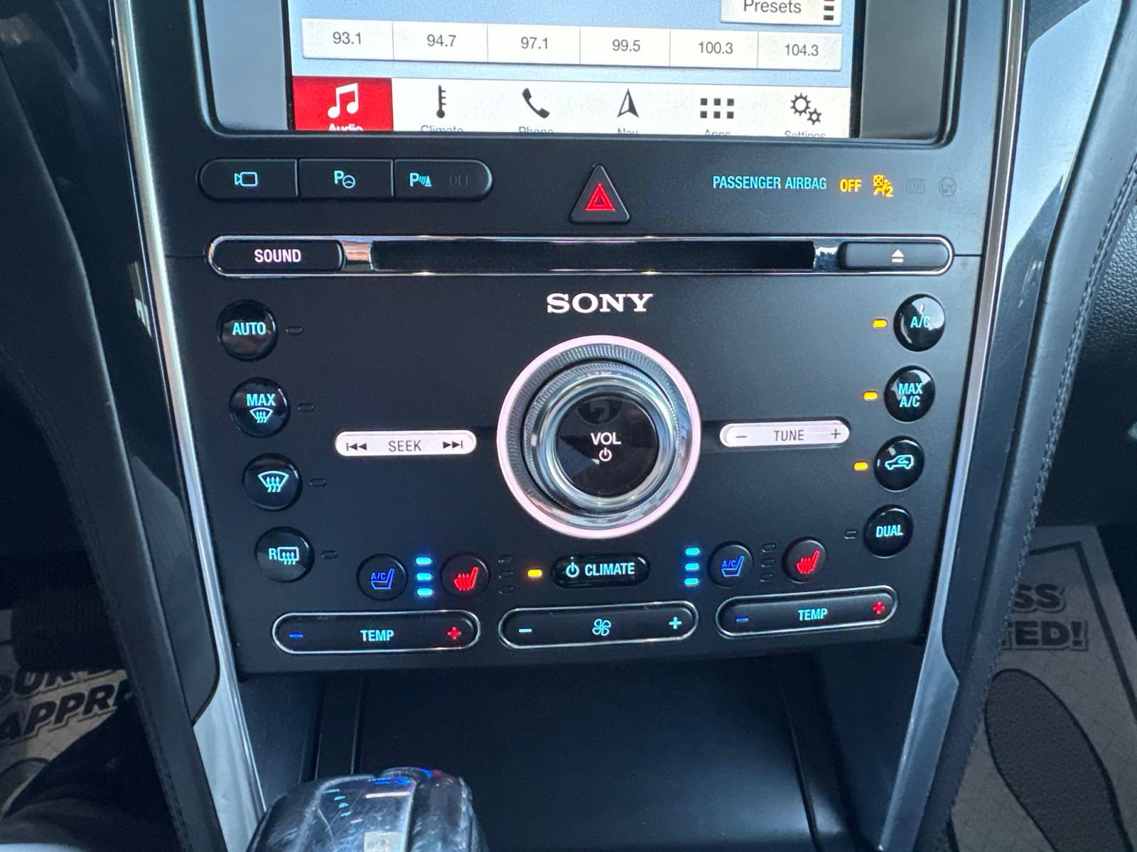 Certified 2018 Ford Explorer Platinum AWD/4WD image 33
