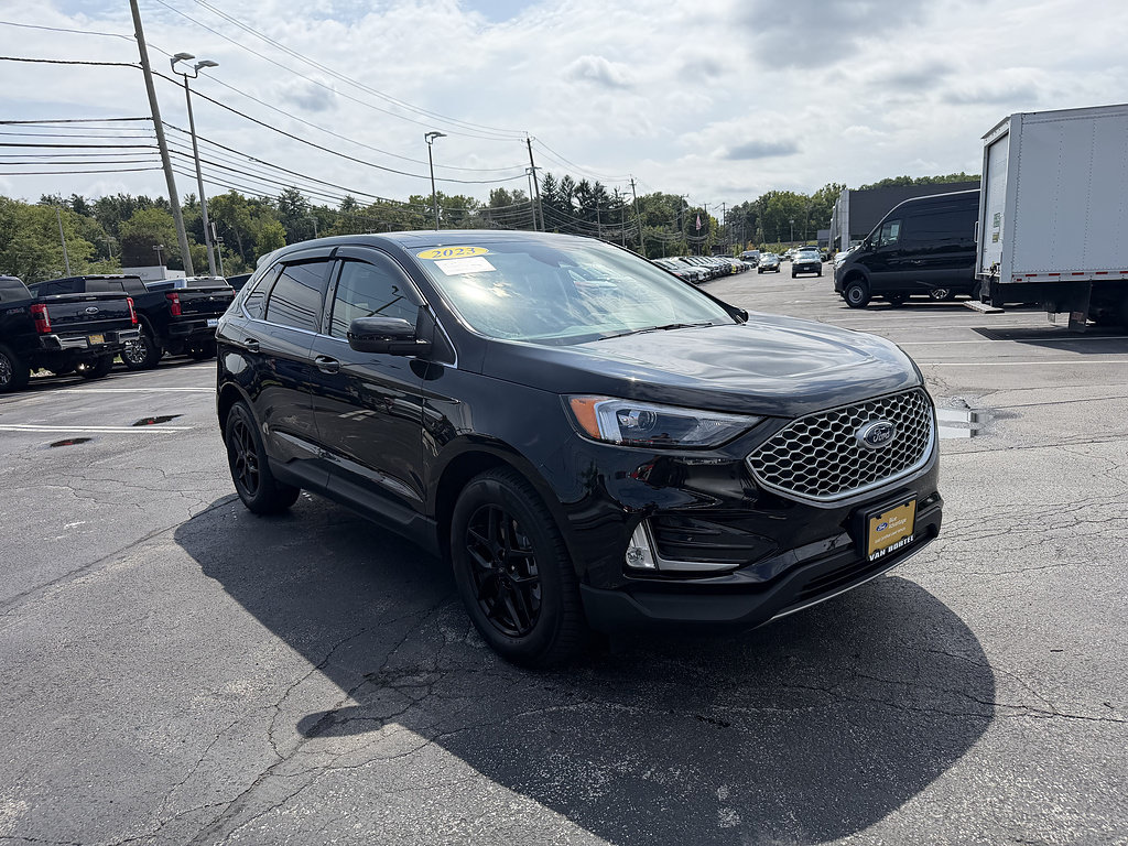 Certified 2023 Ford Edge SEL w/ Convenience Package AWD/4WD image 10