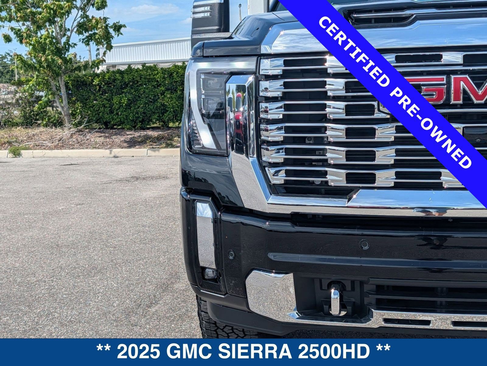 Used 2025 GMC Sierra 2500 Denali w/ Denali Reserve Package image 9