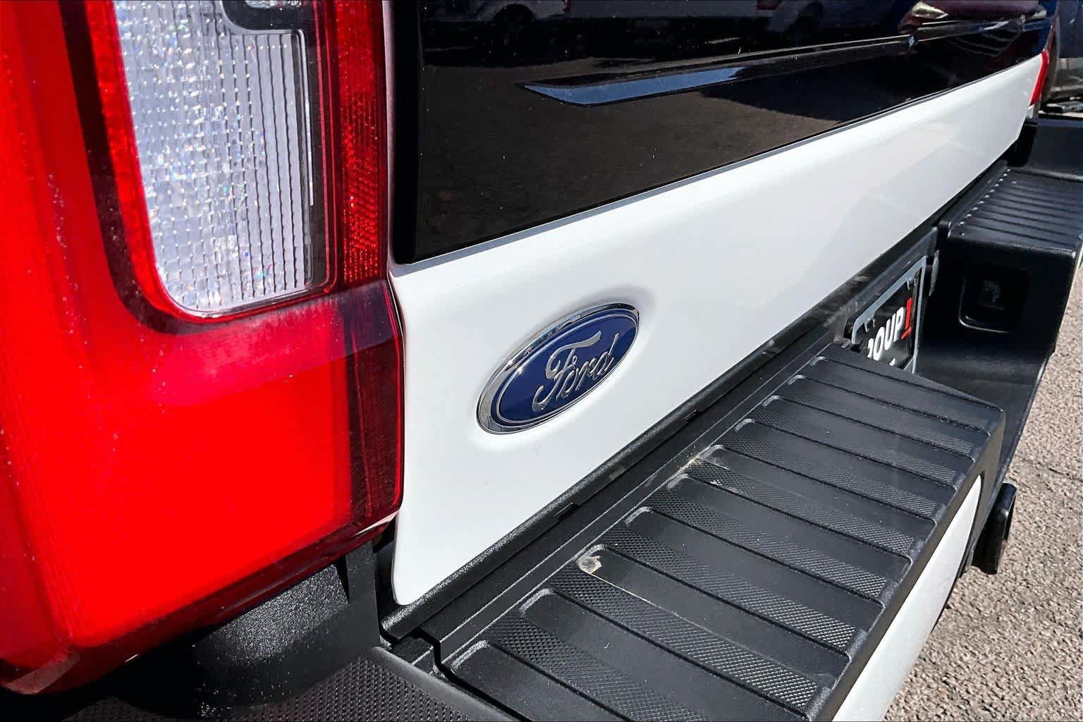 Certified 2026 Ford F350 Platinum w/ FX4 Off-Road Package AWD/4WD image 29