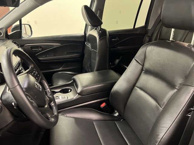 Used 2025 Honda Ridgeline RTL image 8