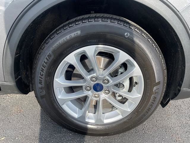Certified 2022 Ford Escape SE w/ Convenience Package FWD image 40