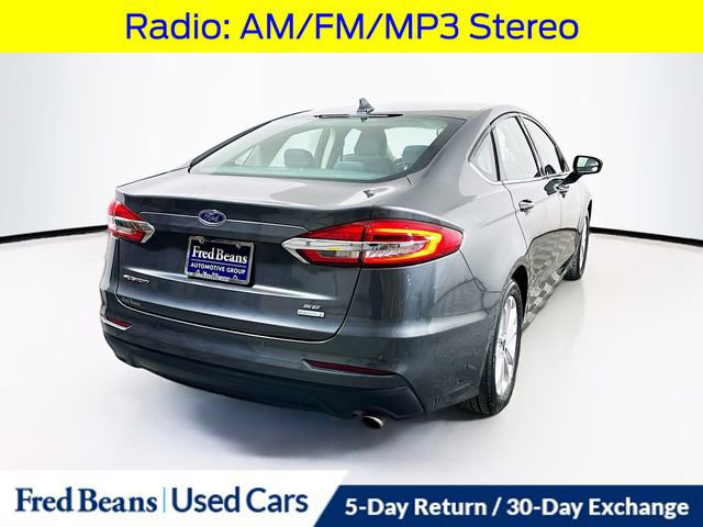 Certified 2020 Ford Fusion SE image 5