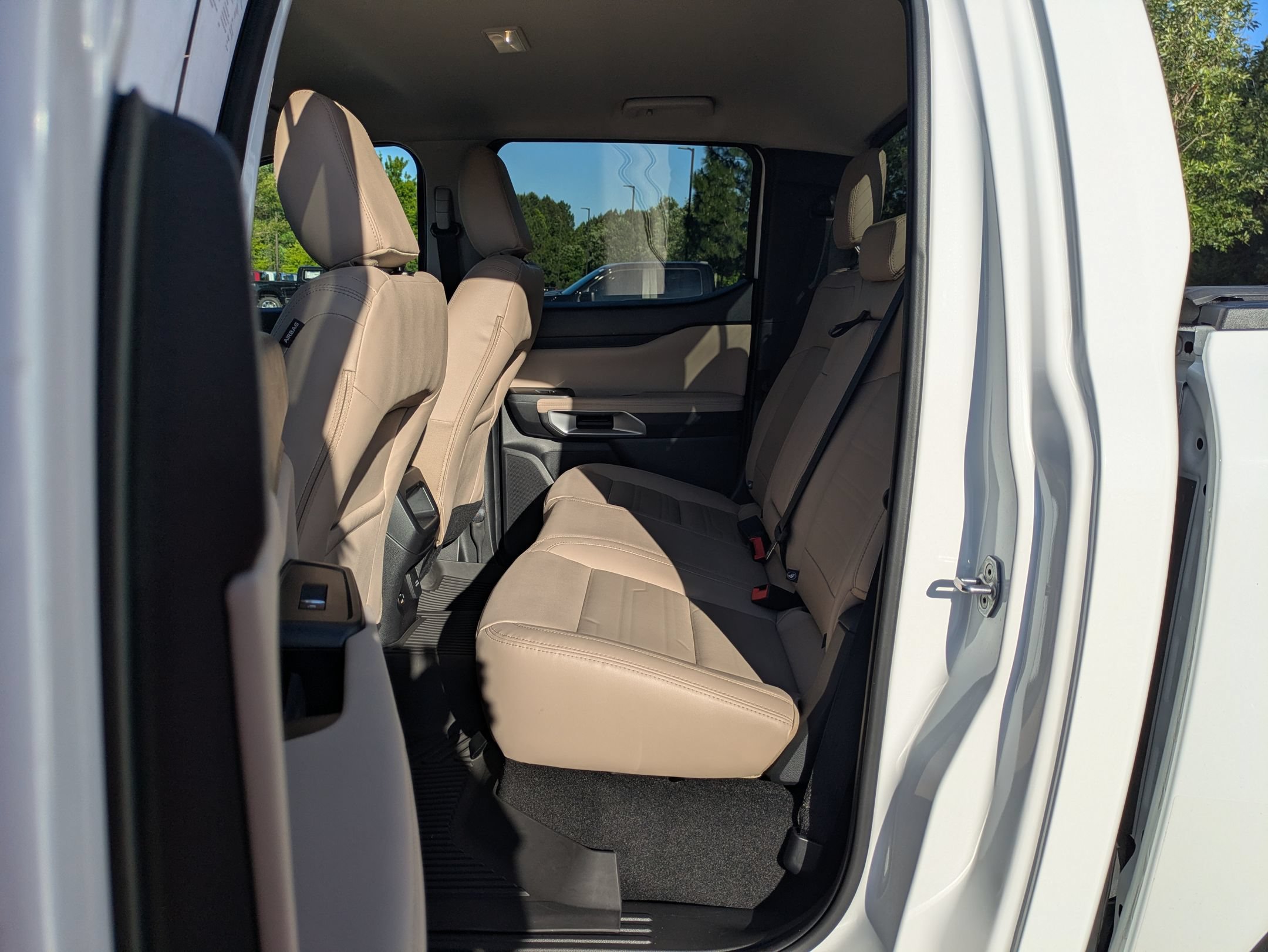 Certified 2025 Ford Ranger Lariat w/ Advanced Towing Package AWD/4WD image 29