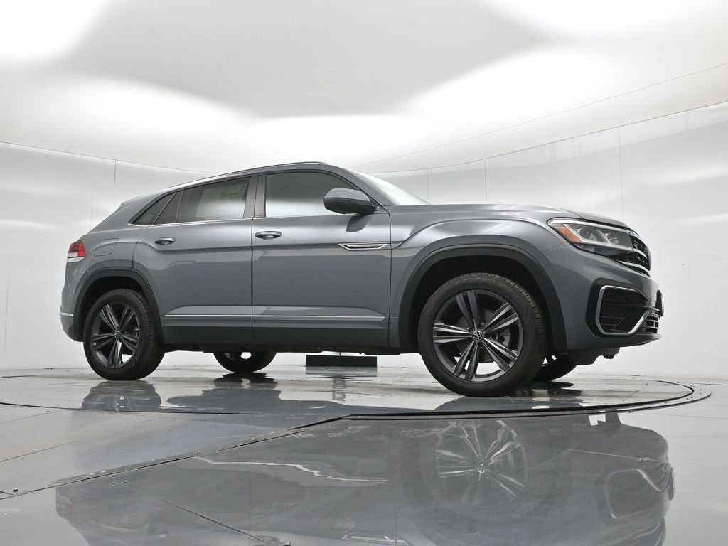 Used 2021 Volkswagen Atlas Cross Sport SE image 6