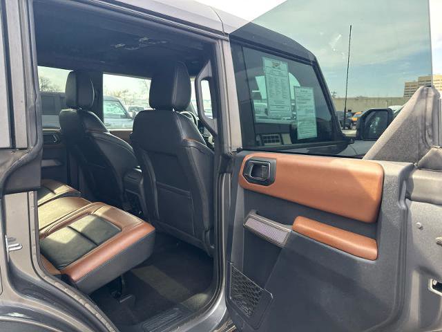 Certified 2023 Ford Bronco Outer Banks w/ Sasquatch Package AWD/4WD image 9