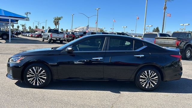 Used 2024 Nissan Altima 2.5 SV FWD image 7
