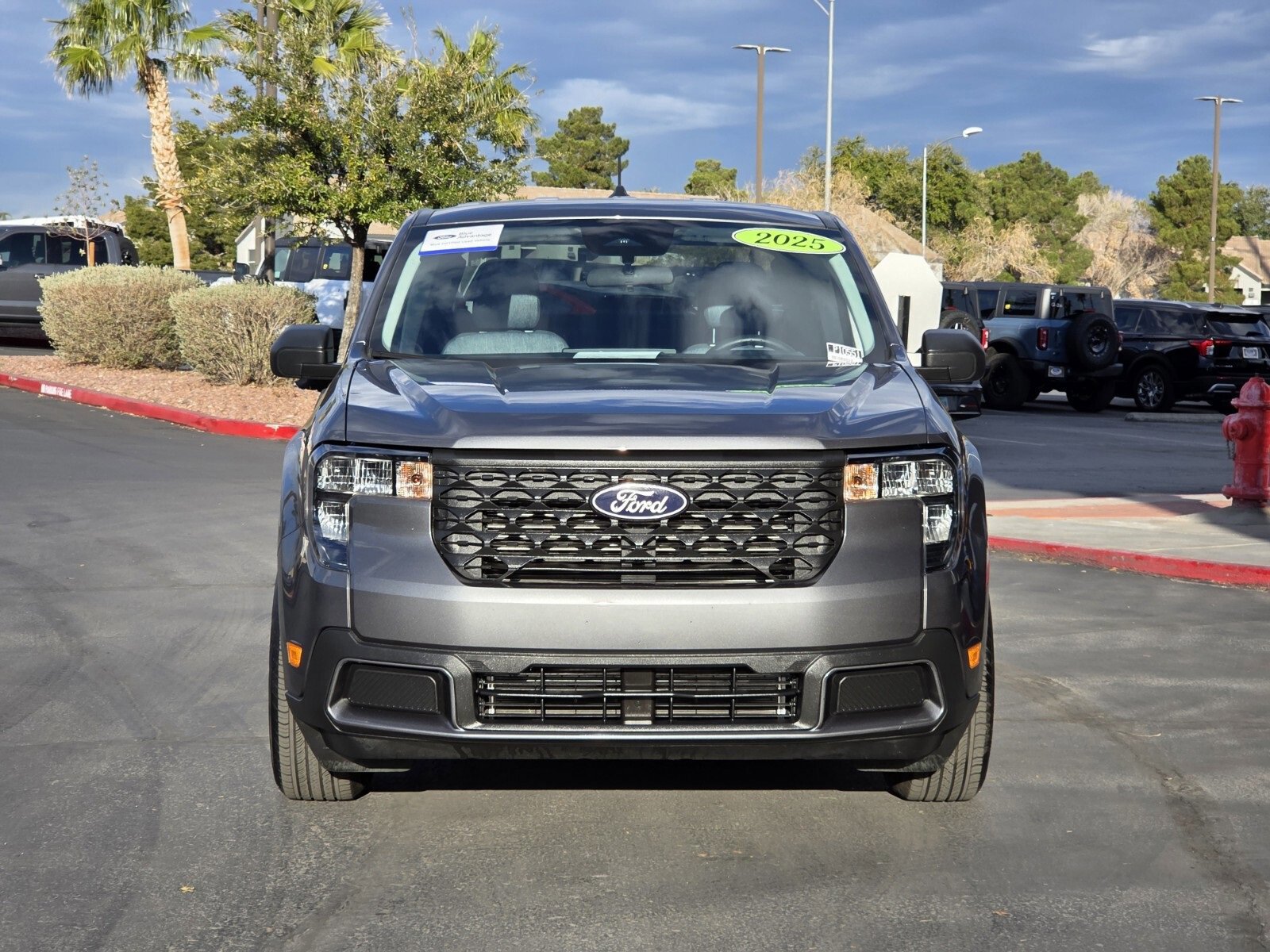 Certified 2025 Ford Maverick XLT image 8