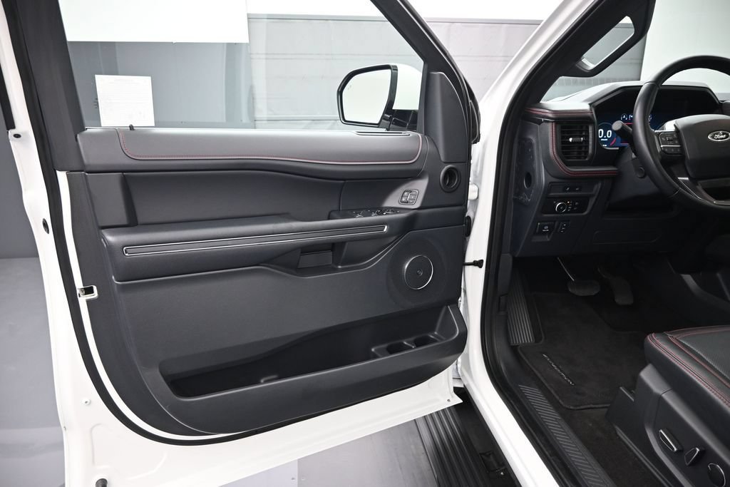 Certified 2023 Ford Expedition Limited AWD/4WD image 17