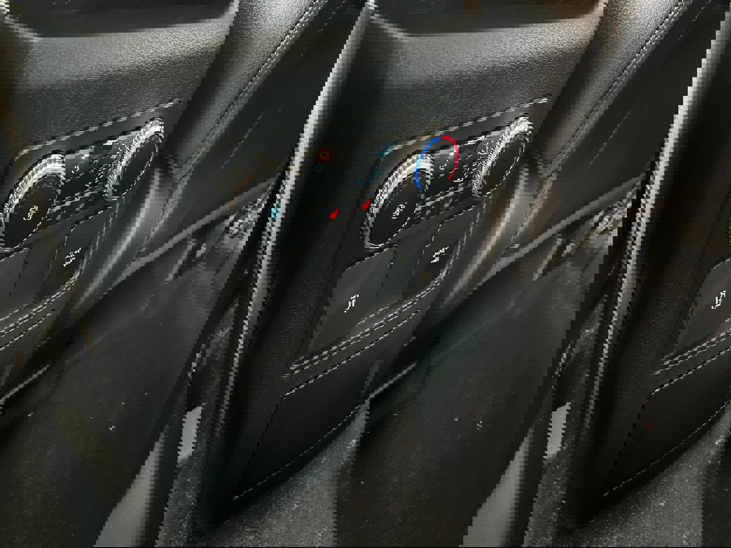 Certified 2023 Ford Explorer ST w/ Equipment Group 401A image 12