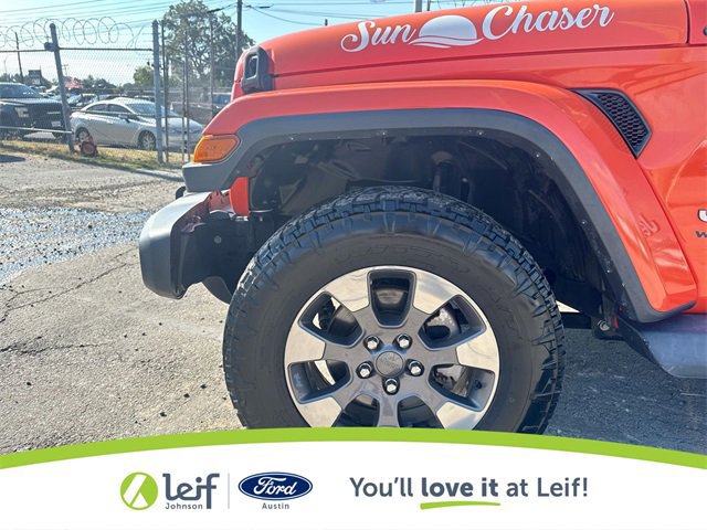 Used 2018 Jeep Wrangler Unlimited Sahara w/ Safety Group image 24