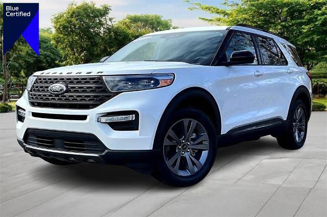Certified 2022 Ford Explorer XLT w/ Equipment Group 202A