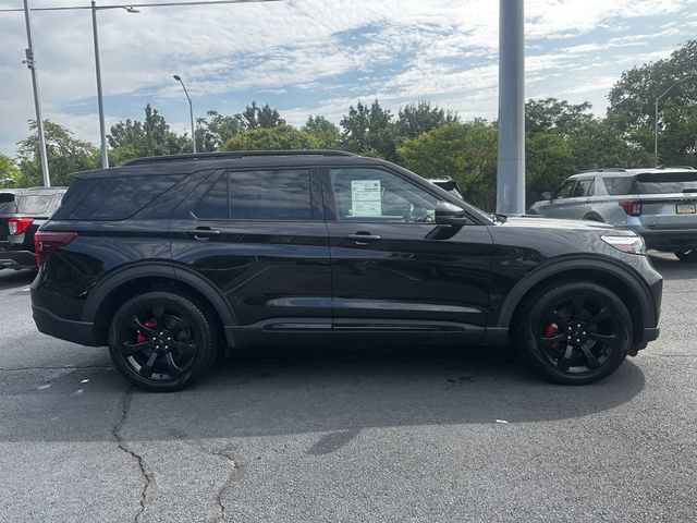 Certified 2023 Ford Explorer ST w/ Equipment Group 401A AWD/4WD image 4