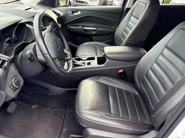 Certified 2017 Ford Escape Titanium FWD image 11