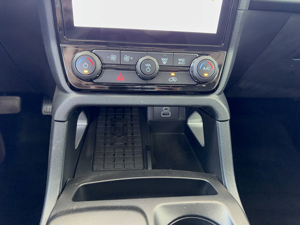 Certified 2024 Ford Ranger Lariat w/ Trailer Tow Package RWD image 21
