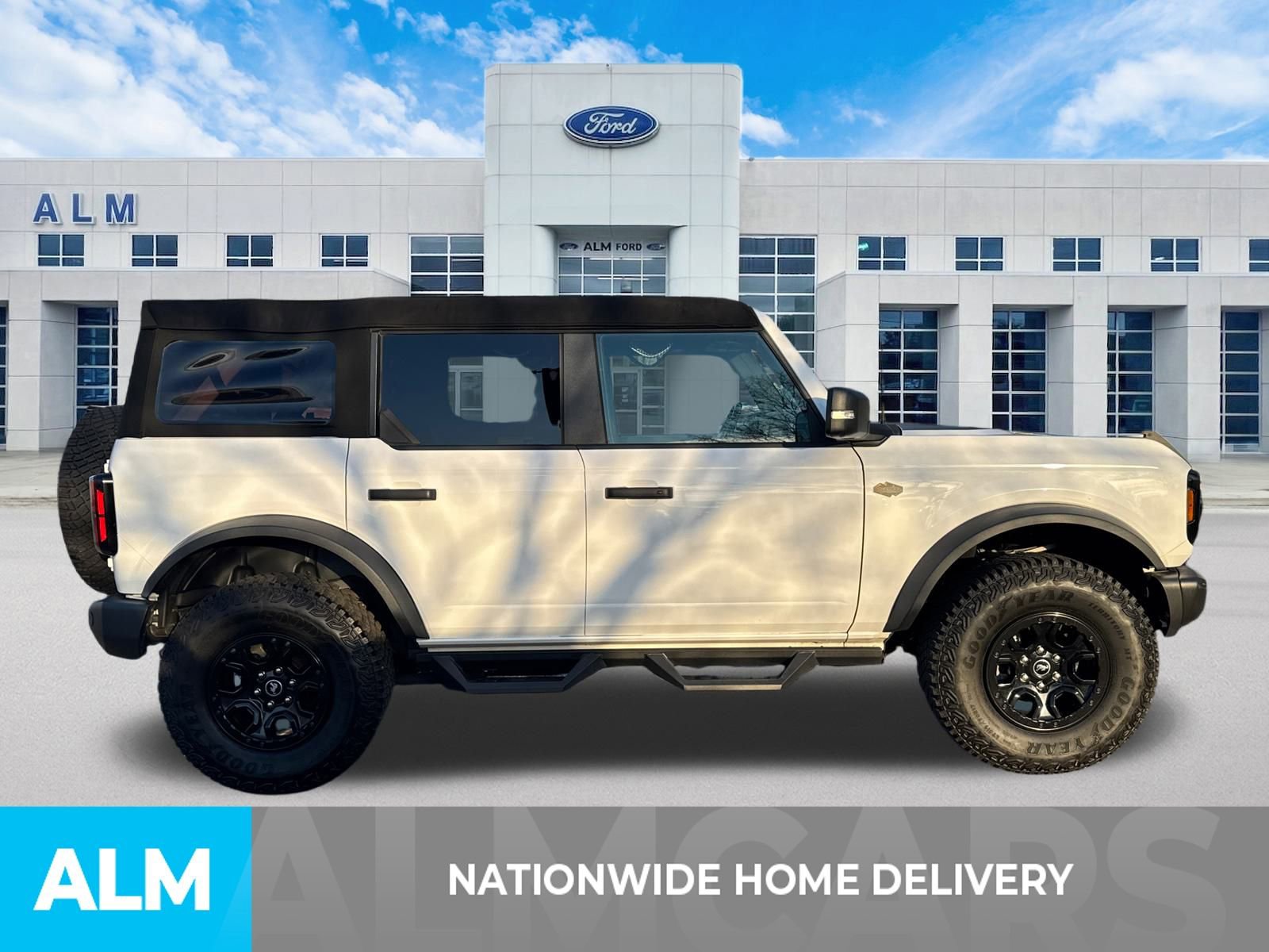 Certified 2023 Ford Bronco Wildtrak image 4