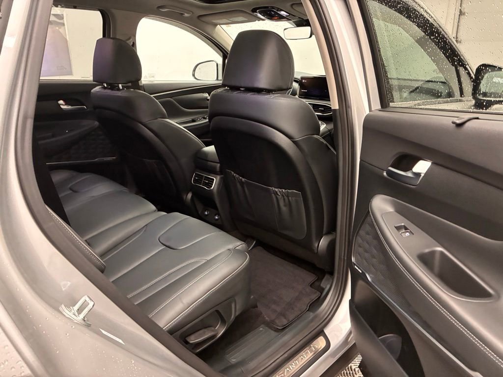 Used 2022 Hyundai Santa Fe SEL Premium image 30