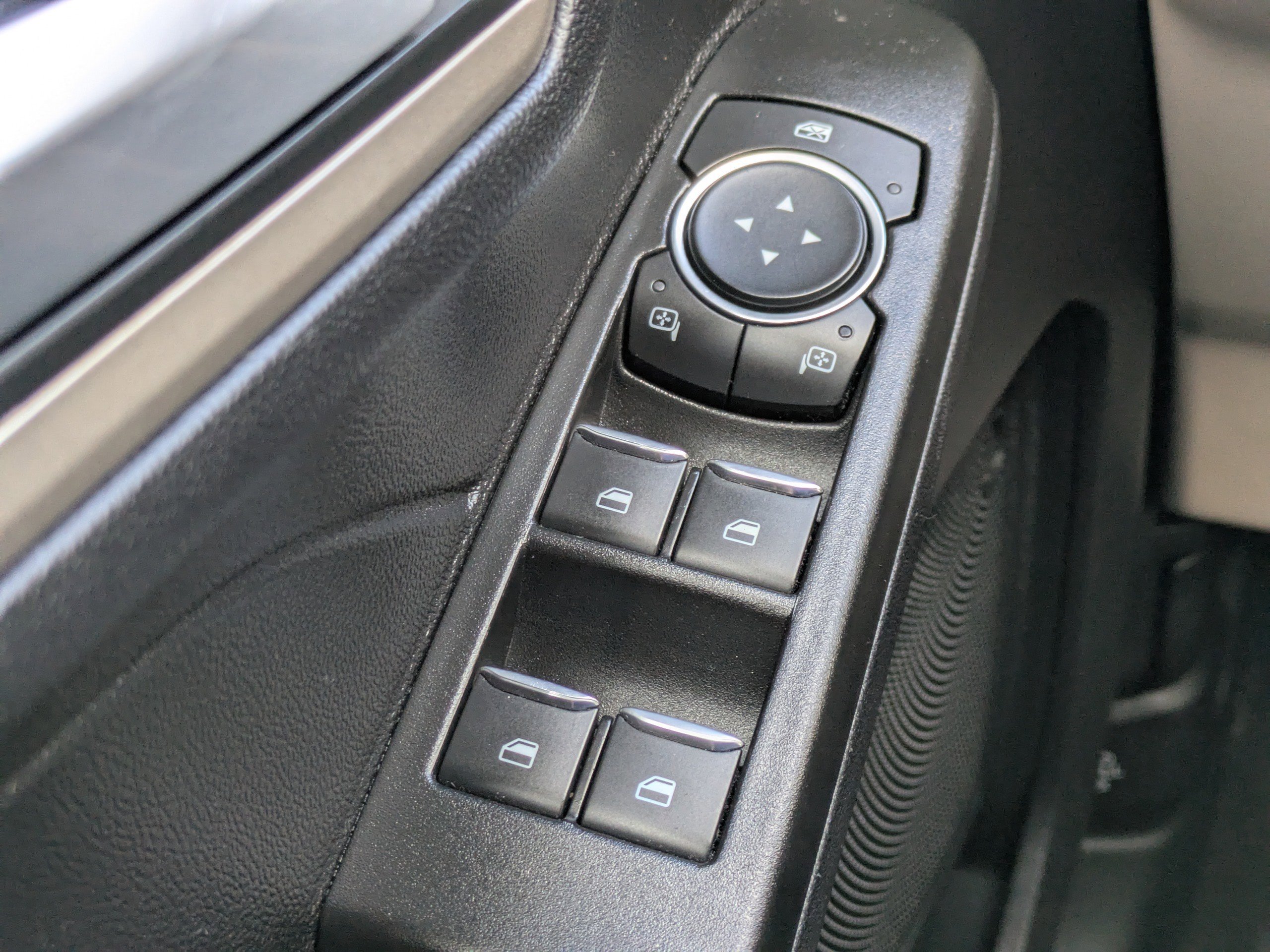 Certified 2021 Ford Escape SE w/ Convenience Package image 20