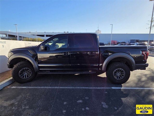 Certified 2019 Ford F150 Raptor w/ Equipment Group 802A Luxury image 2