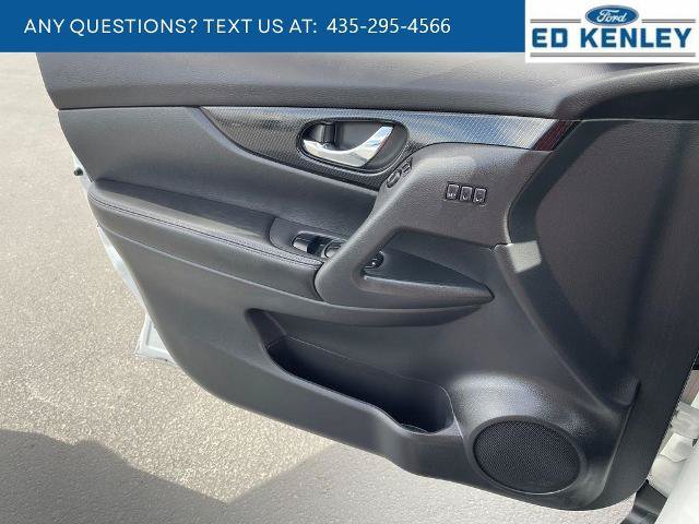Used 2020 Nissan Rogue SL w/ Premium Package AWD/4WD image 22