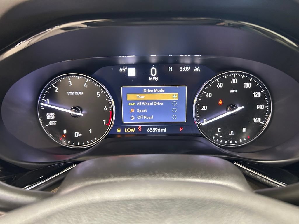Used 2021 Buick Envision Avenir AWD/4WD image 21