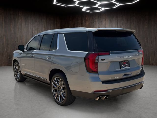 Used 2025 GMC Yukon Denali Ultimate AWD/4WD image 5
