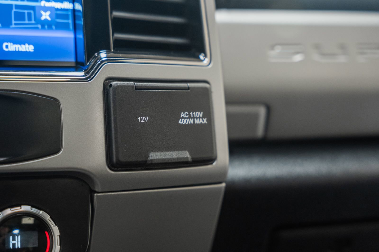 Certified 2022 Ford F250 Lariat w/ Black Appearance Pkg image 31