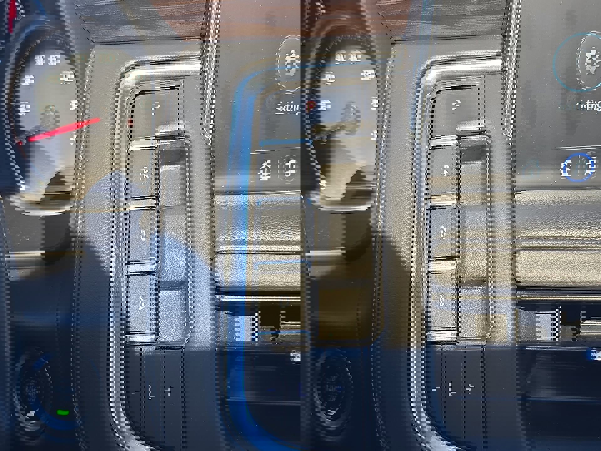 Used 2021 Chevrolet Tahoe Z71 image 20