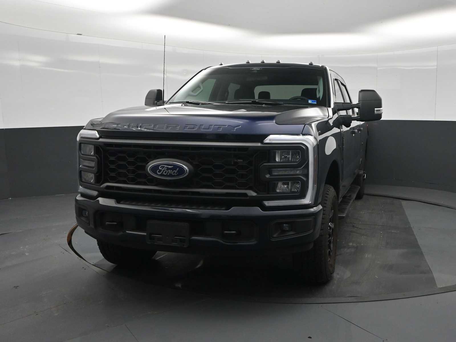 Certified 2024 Ford F250 XL w/ STX Appearance Package AWD/4WD image 3