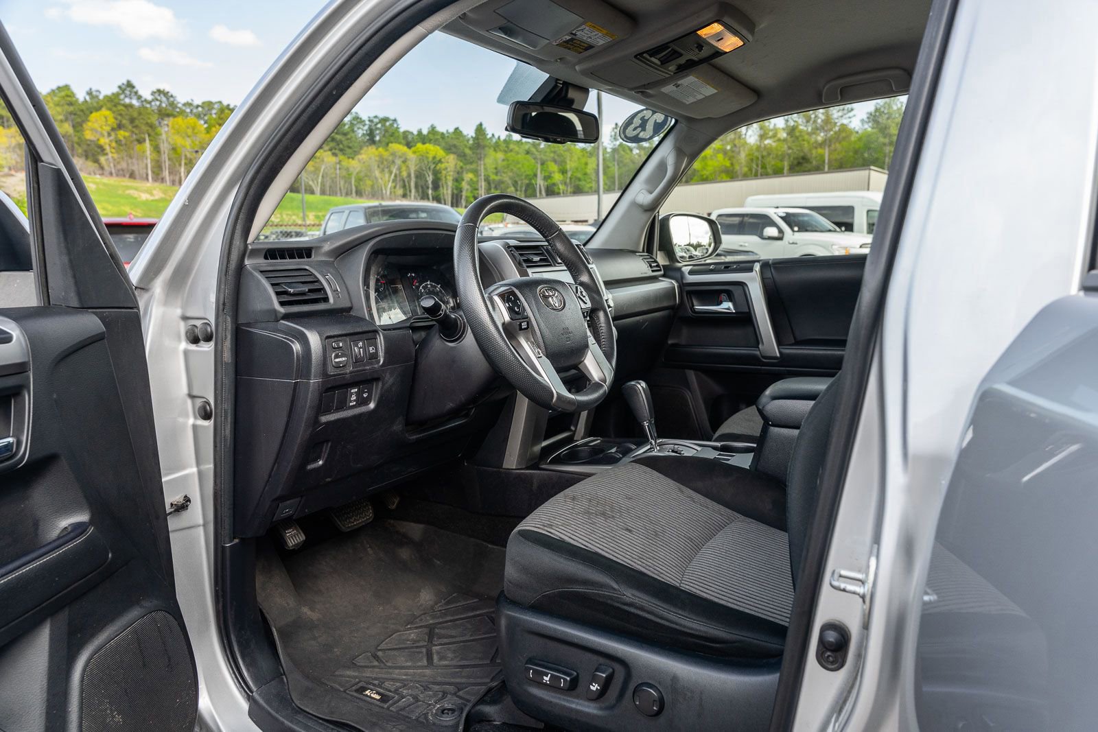 Used 2023 Toyota 4Runner SR5 image 17