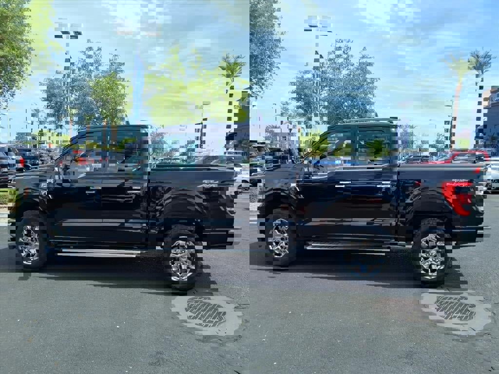 Certified 2022 Ford F150 Lariat w/ Equipment Group 502A High image 2