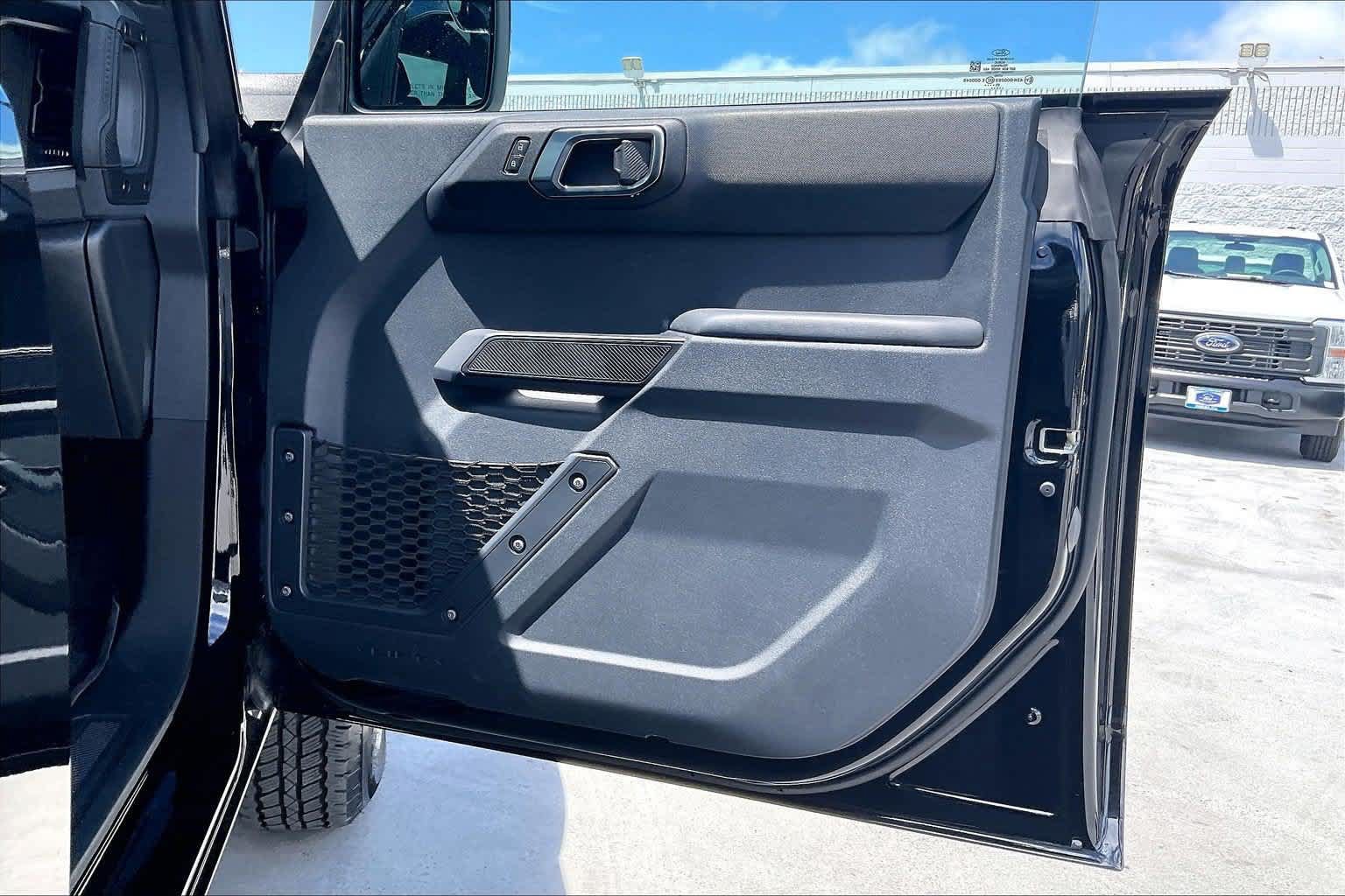 Certified 2025 Ford Bronco Big Bend AWD/4WD image 28