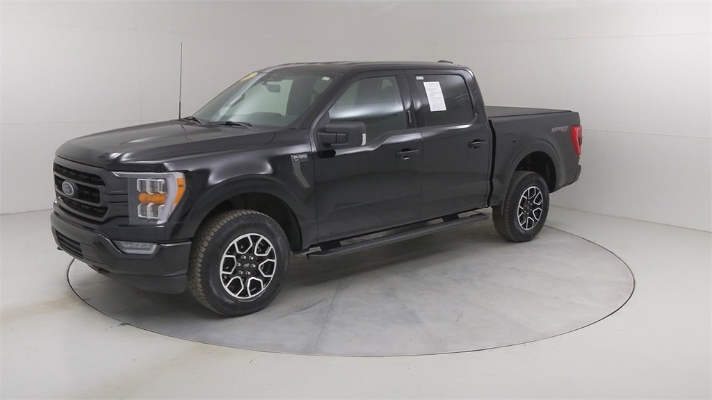 Certified 2022 Ford F150 XLT w/ Equipment Group 302A High image 20