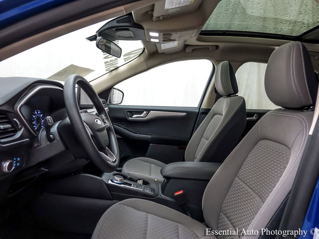 Certified 2020 Ford Escape SE FWD image 11