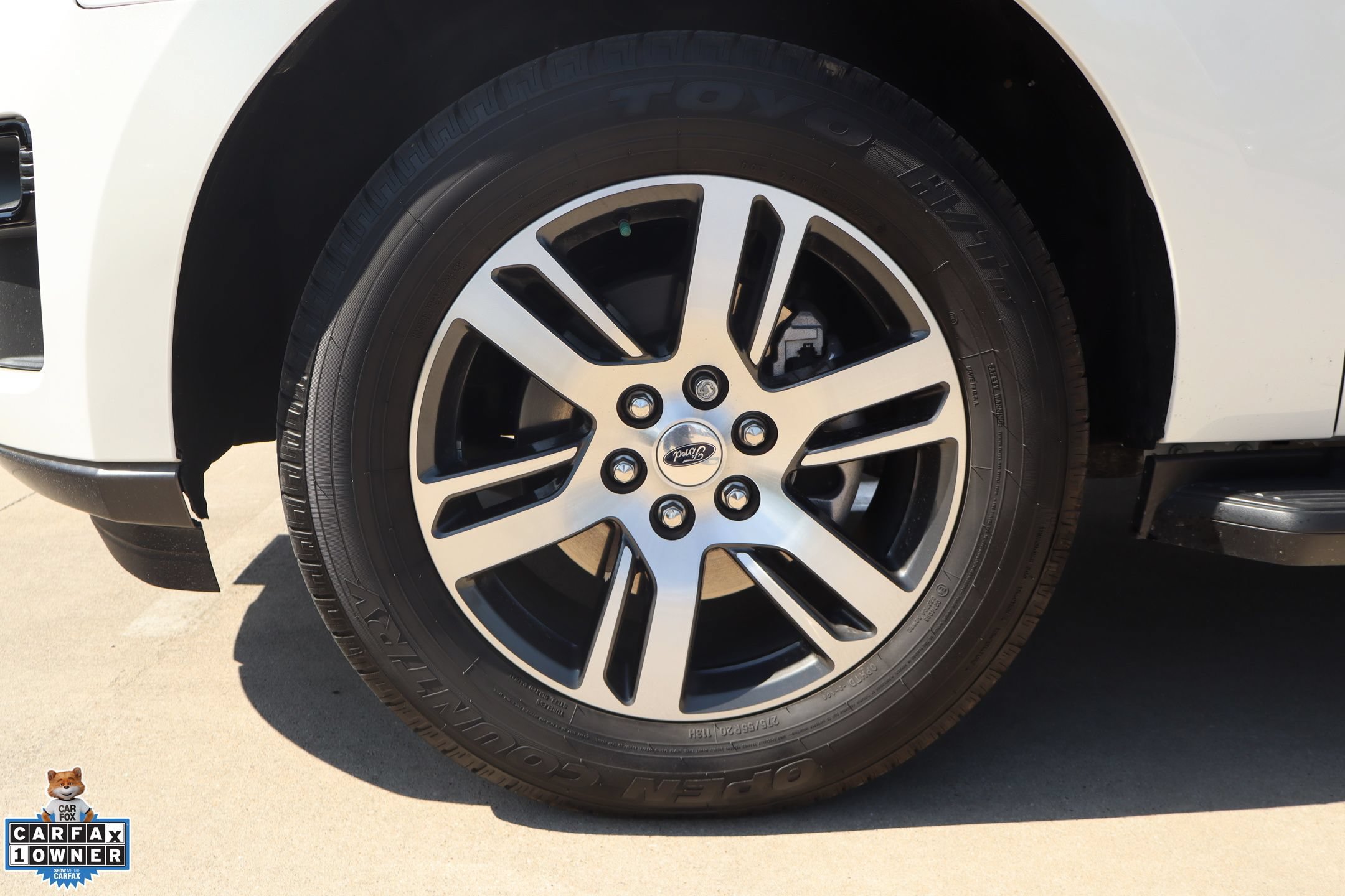 Certified 2024 Ford Expedition XLT RWD image 10