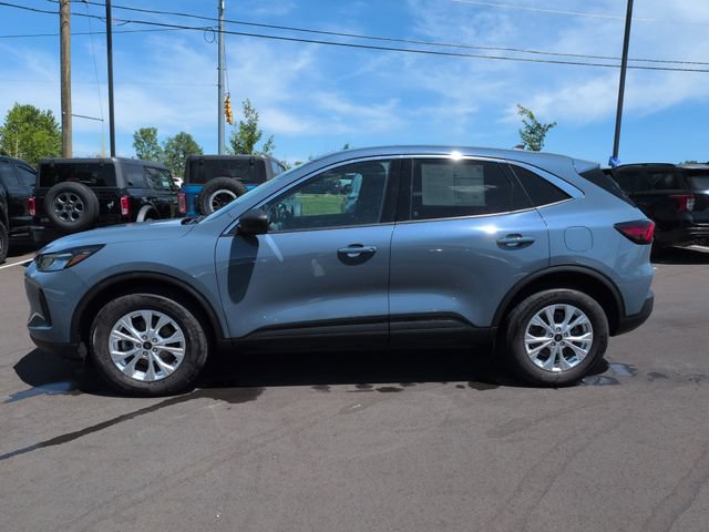 Certified 2024 Ford Escape Active AWD/4WD image 19