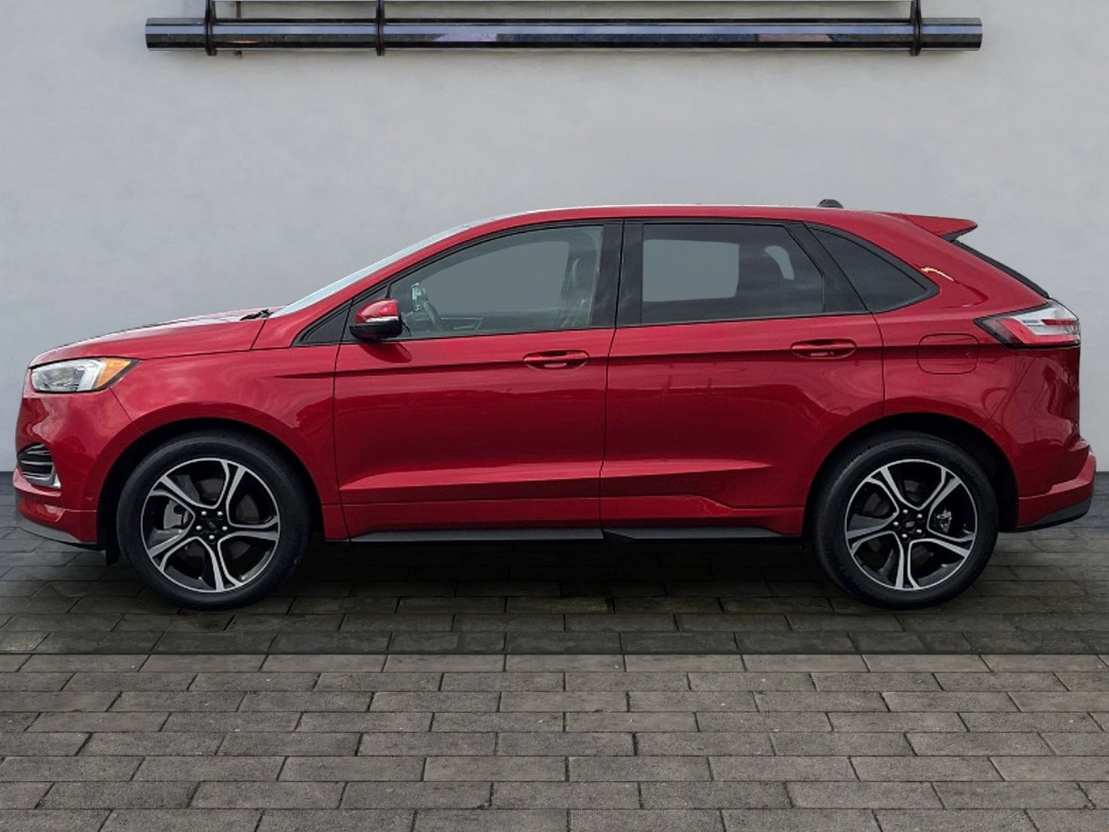 Certified 2024 Ford Edge ST w/ Equipment Group 401A AWD/4WD image 6