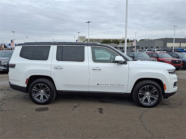 Used 2022 Jeep Grand Wagoneer Series I w/ HD Trailer Tow Package image 5